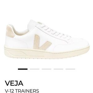 VEJA
V-12 LEATHER WHITE SABLE  men size  11 preowned